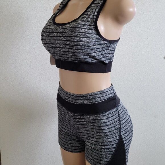 BRAND NEW BIKER SHORTS AND SPORTS BRA SETS - Picture 12 of 13